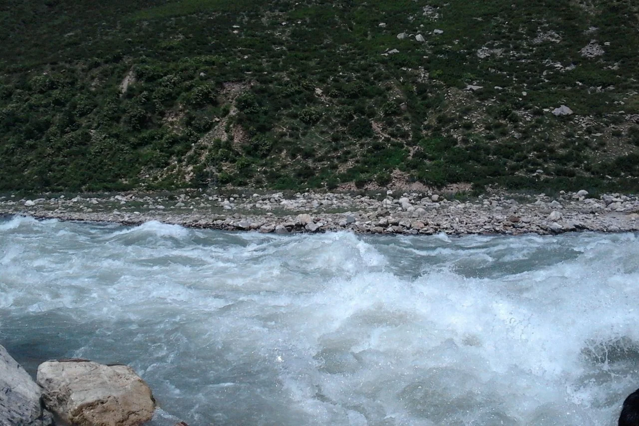 trip-to-naran-saif-ul-malook-and-babusar-top-by-road-3-days-2-nights-river-kunhar
